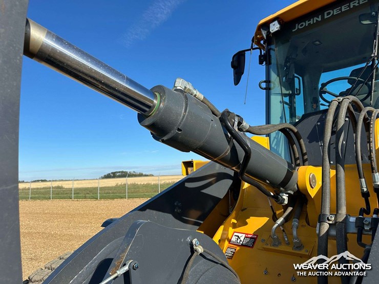 deere-624-image-30
