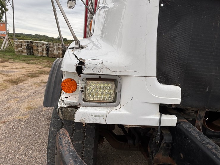 #1201-•-1999-sterling-silage-truck-(has-wi-title)-image-12
