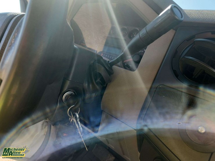 2009-ford-f550-image-21