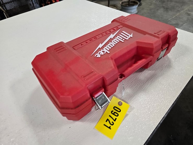 #9721-•-milwaukee-super-sawzall-kit-image-7