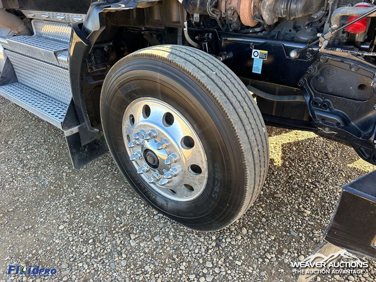 kenworth-t880-image-52