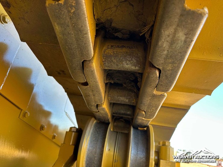 caterpillar-d8r-image-33