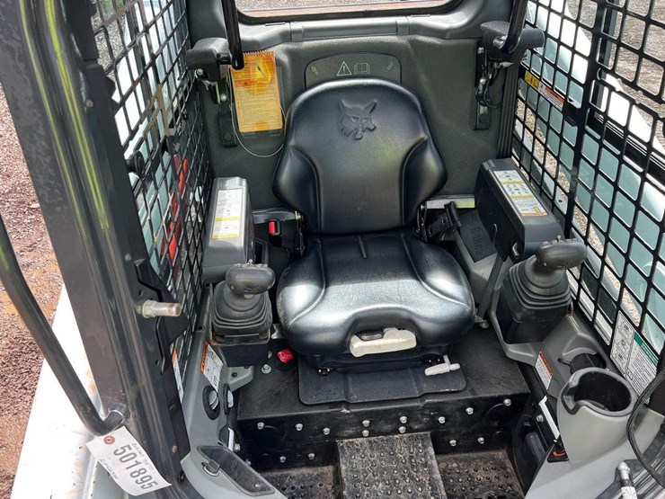 2018-bobcat-s570-image-19