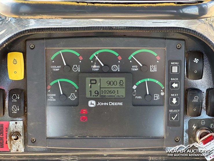 john-deere-10-image-6