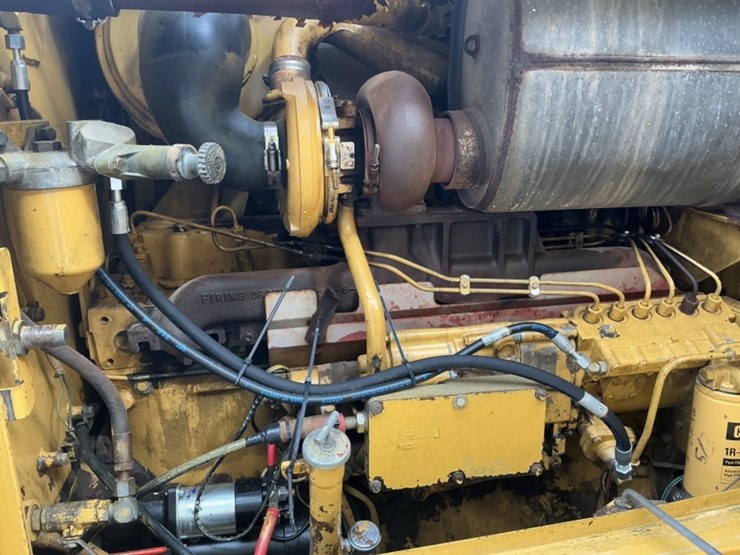 caterpillar-143h-image-19