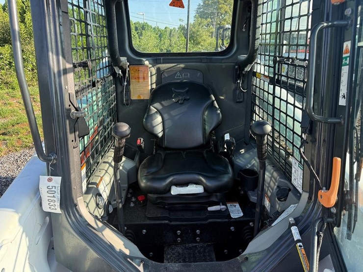 2018-bobcat-s550-image-16