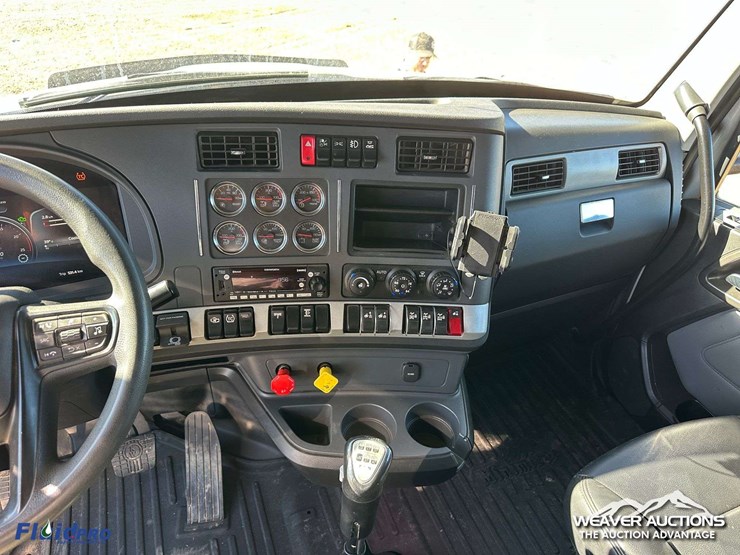 kenworth-t880-image-13