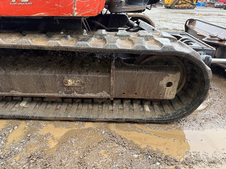 2012-kubota-kx080-3-image-13