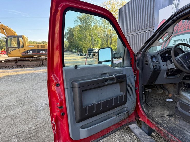 2015-ford-f250-image-18