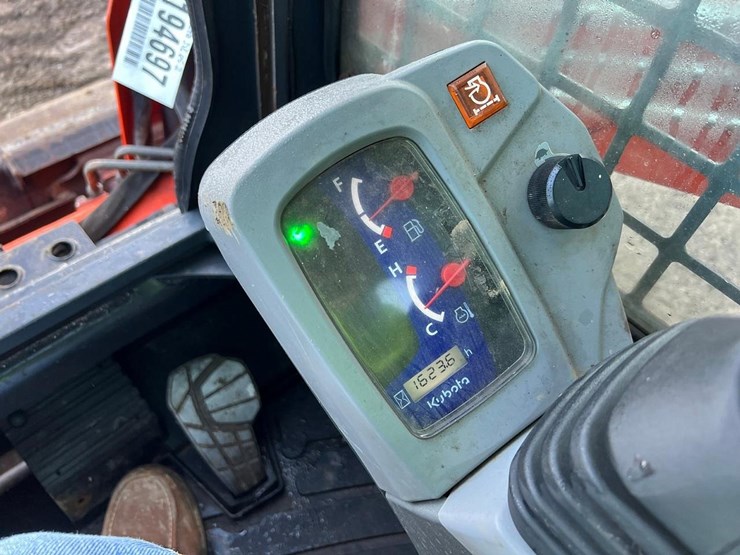 kubota-svl65-2-image-20