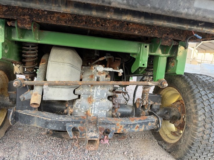 john-deere-gator-image-10