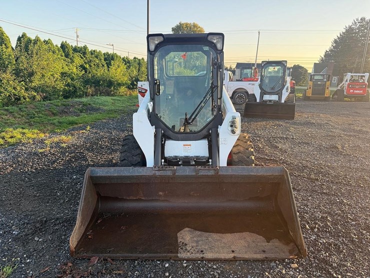 2017-bobcat-s550-image-7