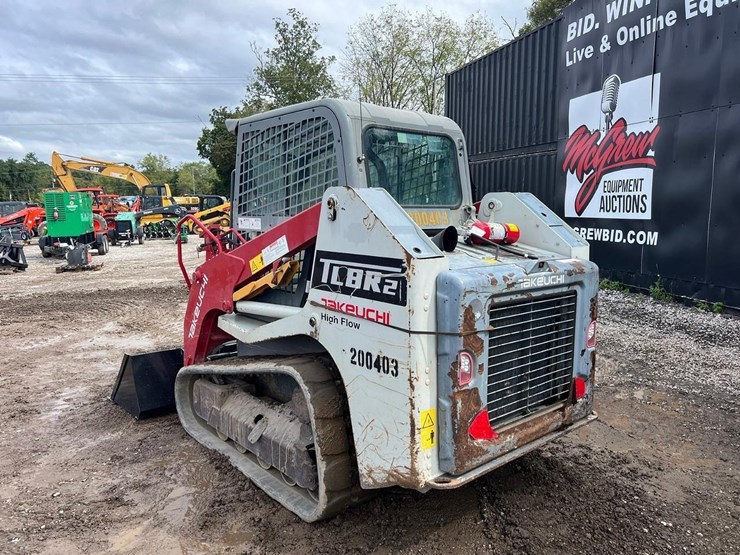 2020-takeuchi-tl8r2-image-4