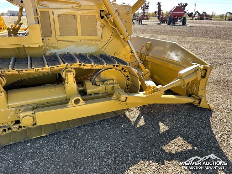 caterpillar-d6d-image-44