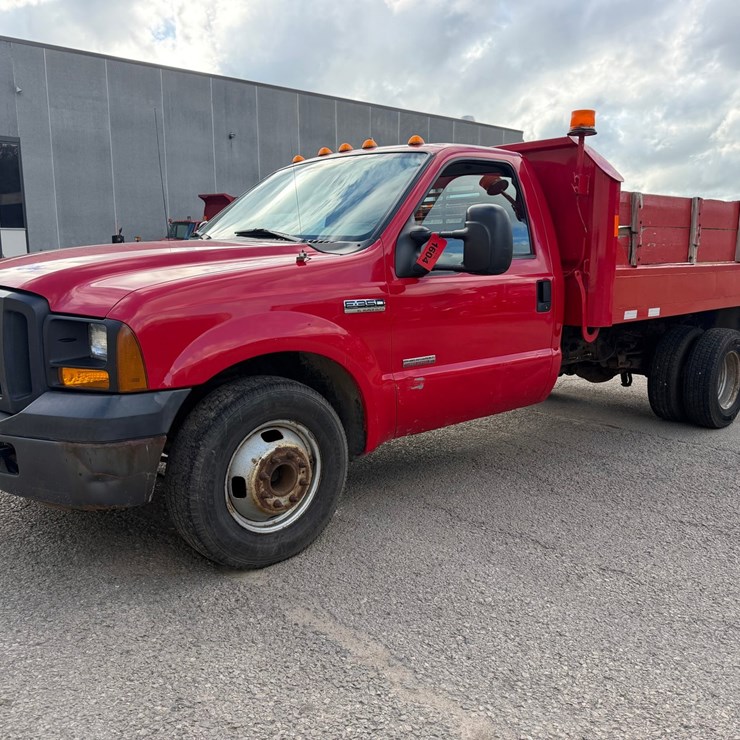 2006 FORD F350 XL