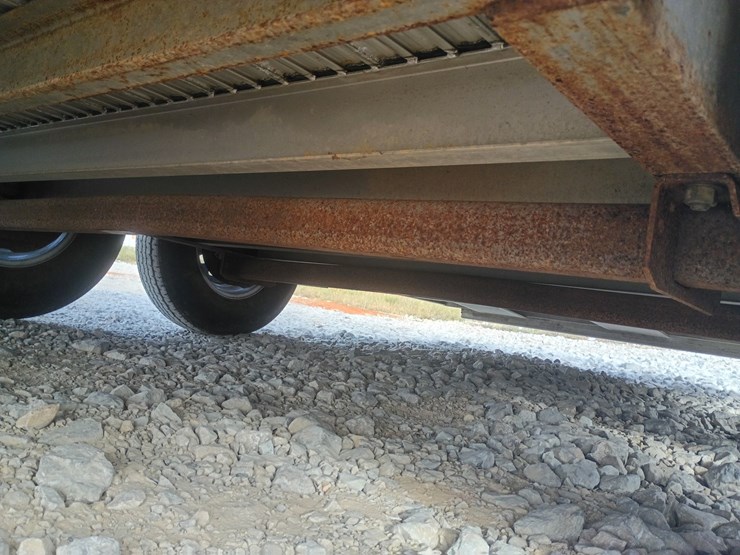 2012-custom-trailer-image-52