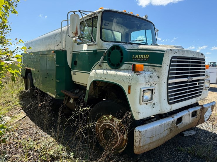 1991-ford-l8000-image-7