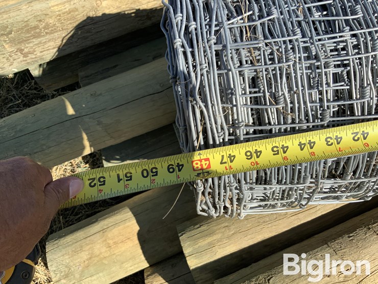wood-posts-&-hinge-joint-wire-image-14
