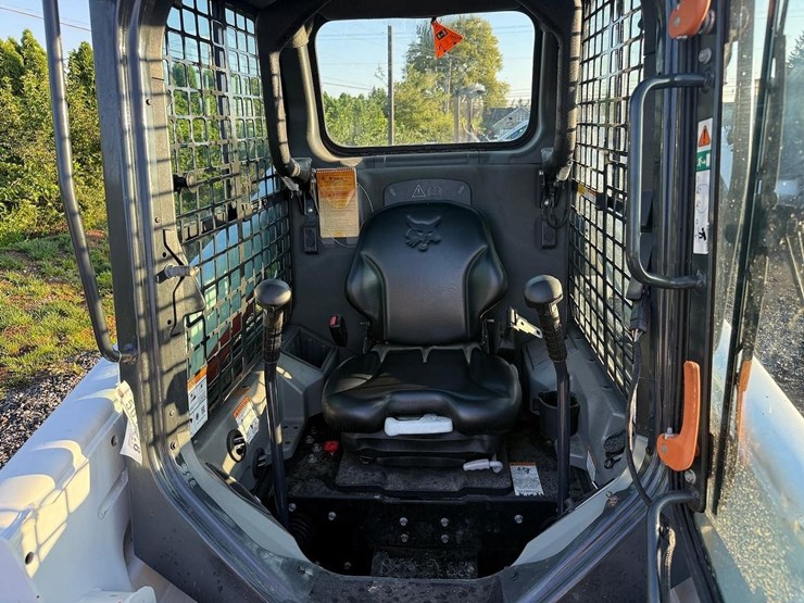 2018-bobcat-s550-image-15