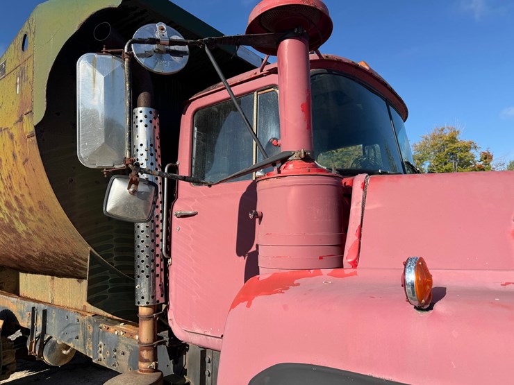 mack-dm685s-image-38