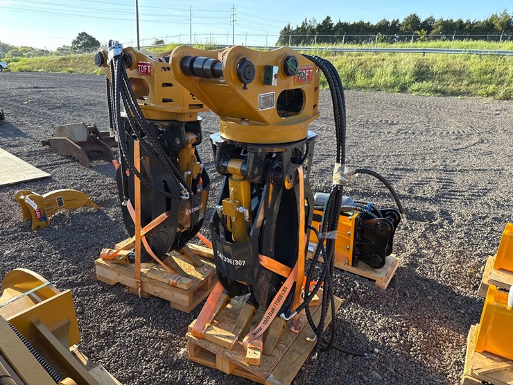 caterpillar-306-image-1