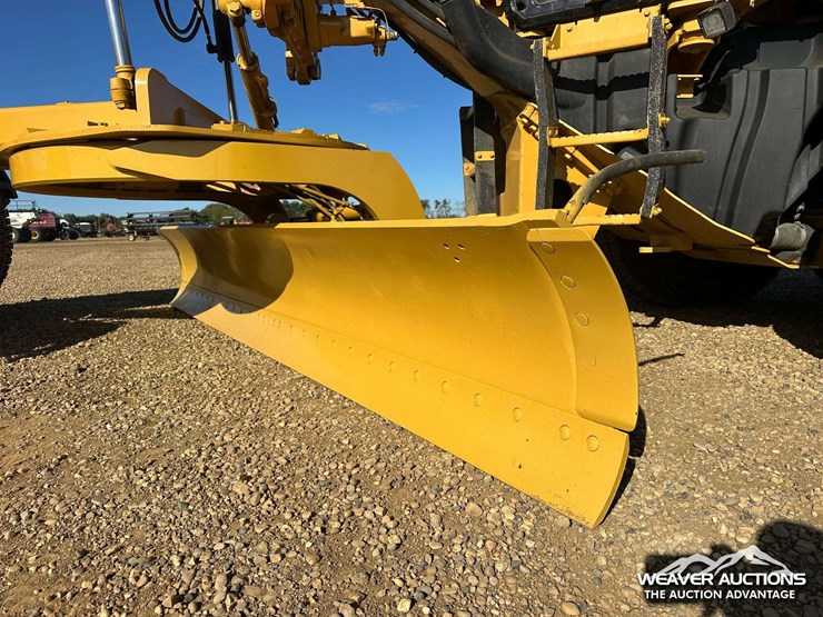 caterpillar-140m-image-8