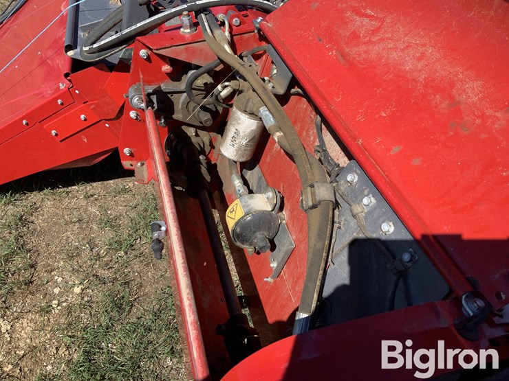 2018-massey-ferguson-9226-image-16