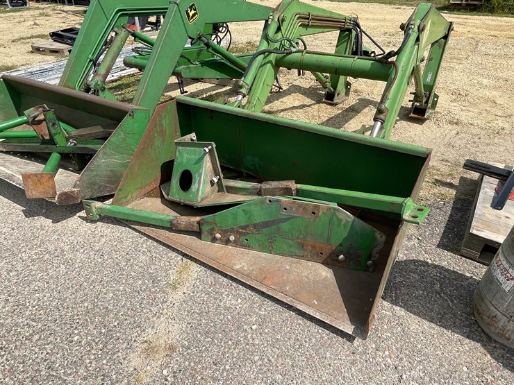 #1326-•-john-deere-j145-loader-with-bucket-image-23