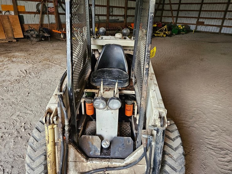 #8703-•-hydra-mac-mmii10-skid-steer-image-14