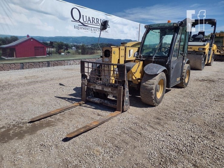 2011-caterpillar-th255-image-32