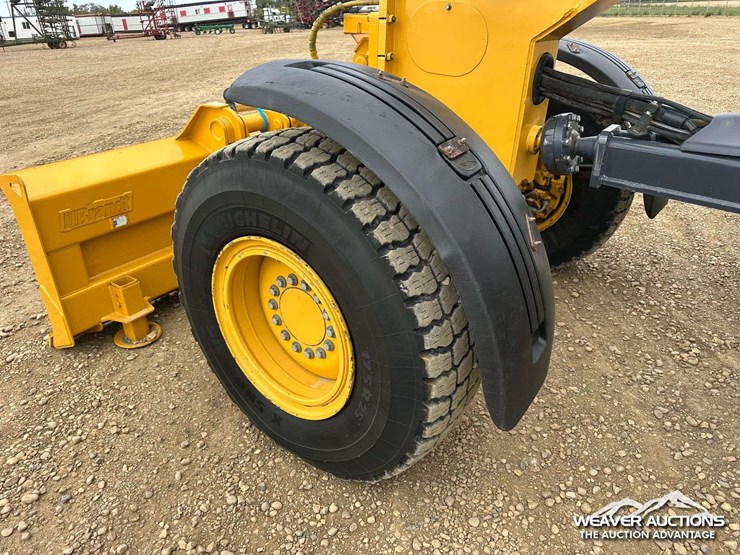john-deere-872-image-48