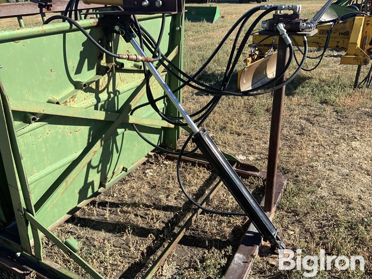 powder-river-hydraulic-calf-table-image-12