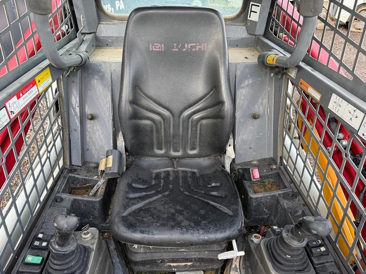 2020-takeuchi-tl8-image-20
