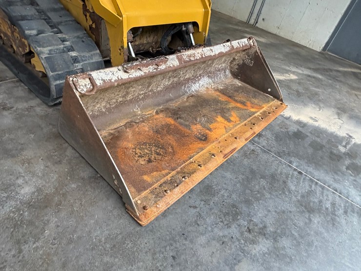 caterpillar-289d-image-31
