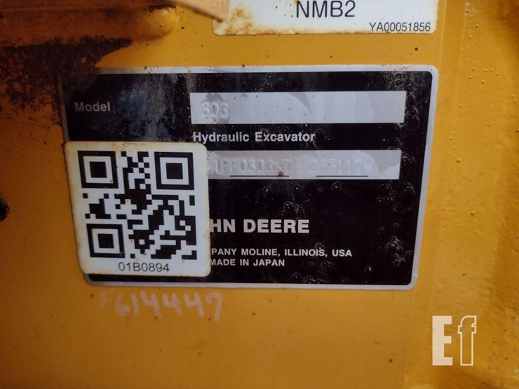 2017-deere-30g-image-5