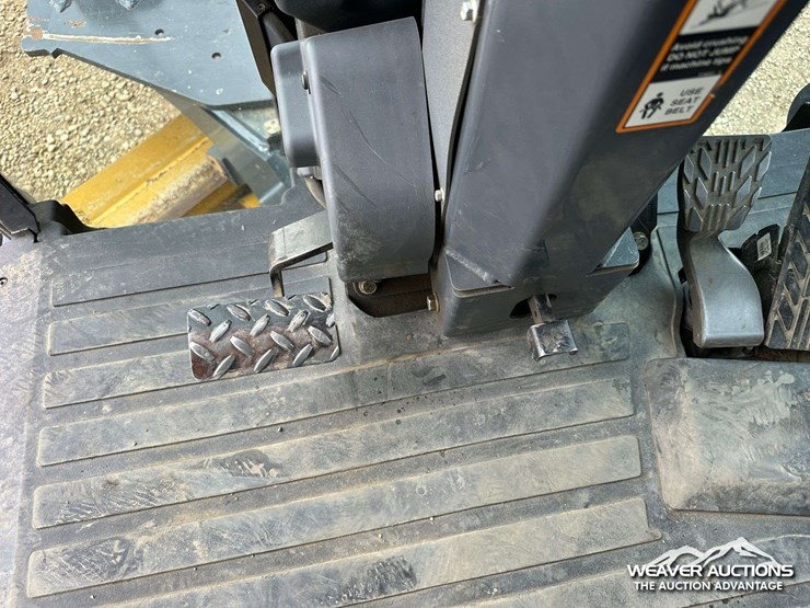 john-deere-872-image-32