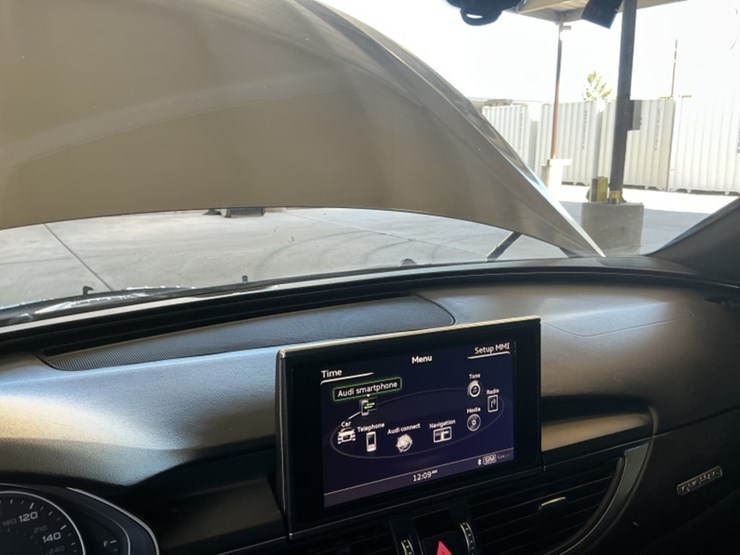 2018-audi-a6-sdn-image-19