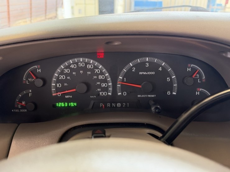 2003-ford-f150-image-17