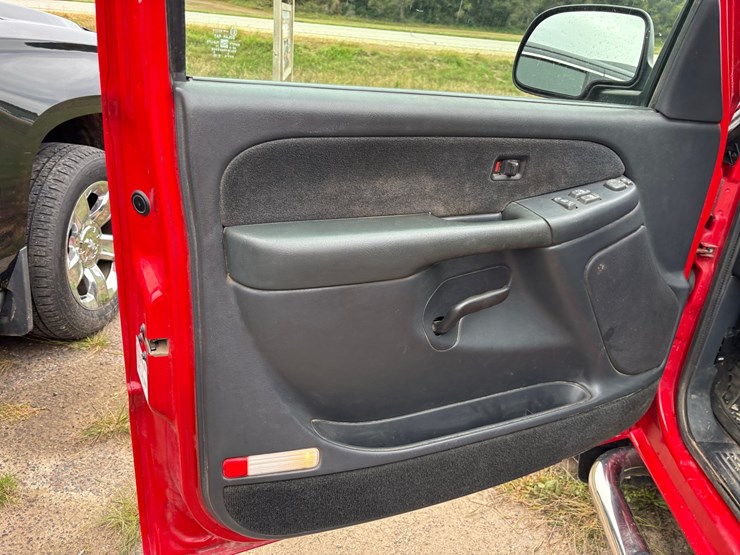 1999-chevrolet-silverado-1500-image-24