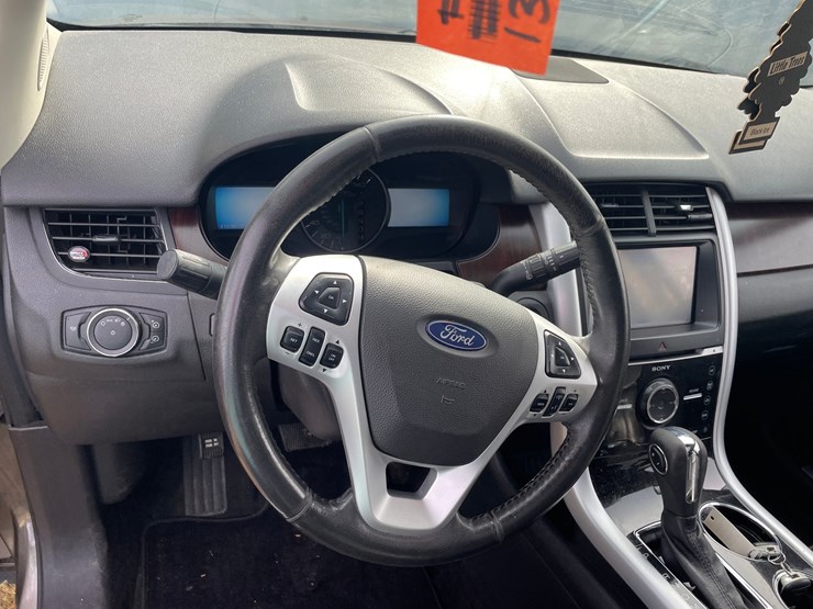 2012-ford-edge-image-29