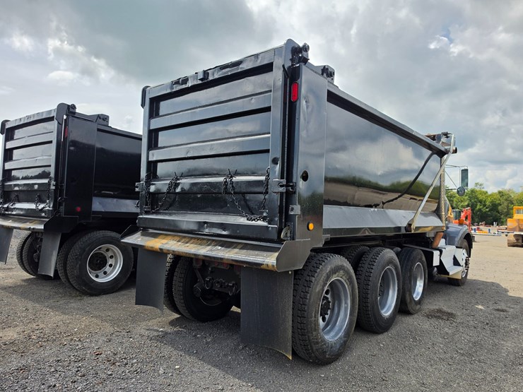 2013-kenworth-t800-image-8