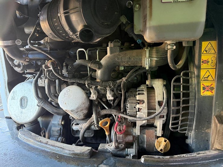 2016-bobcat-e35-image-16