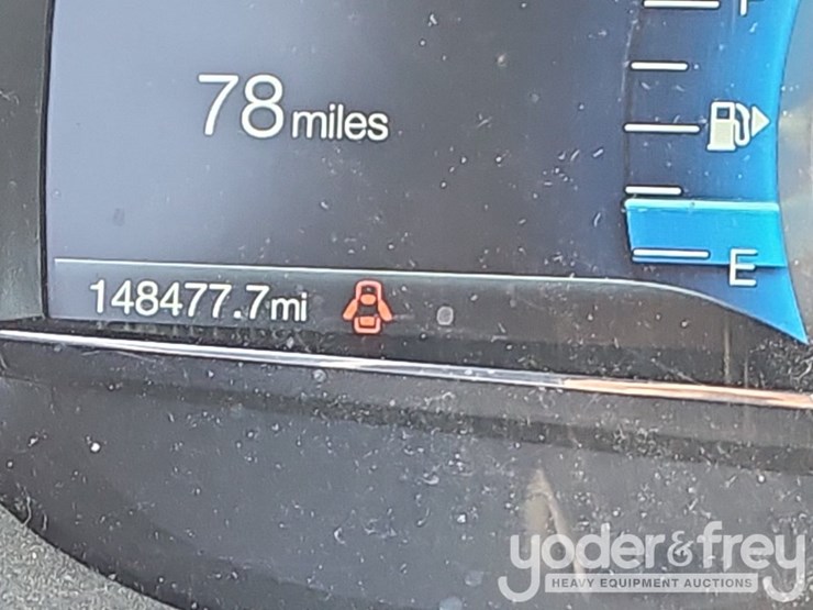 2019-ford-explorer-image-22