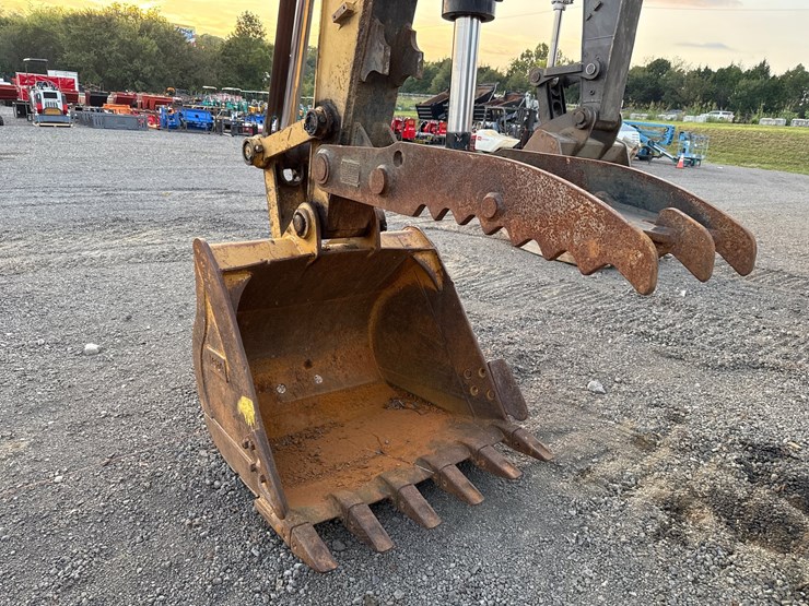 caterpillar-312e-image-14