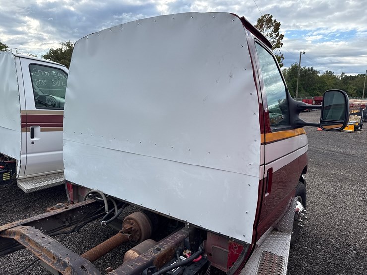 2006-ford-e450-image-6