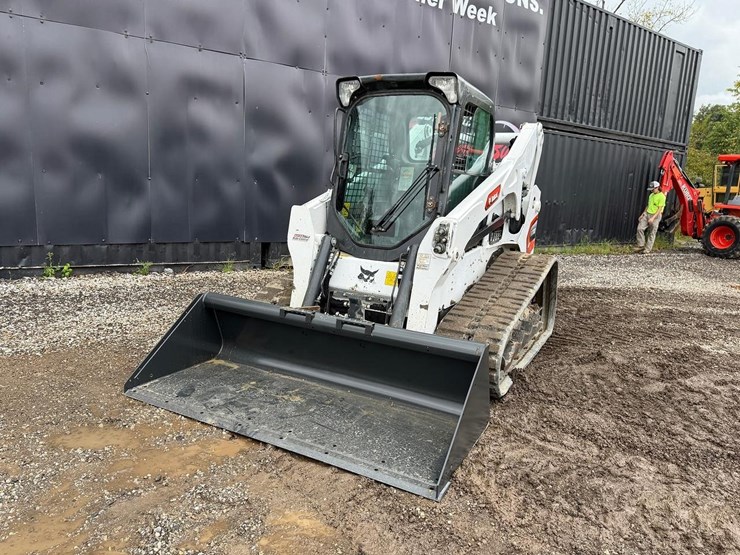 2024-bobcat-t770-image-8