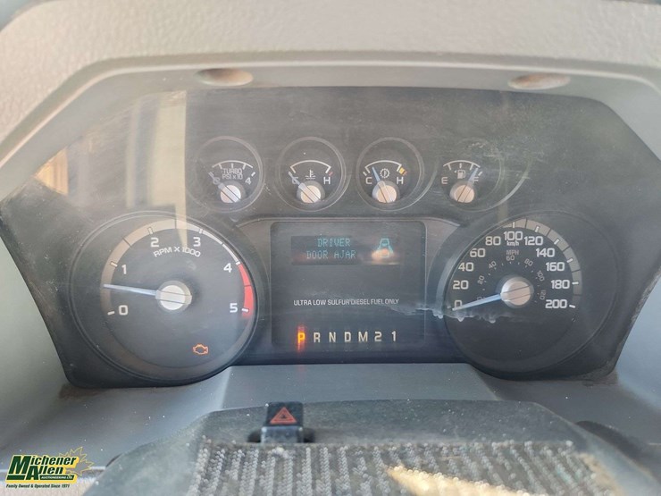 2011-ford-f550-image-19