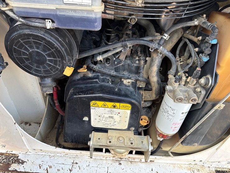 2021-bobcat-t66-image-10