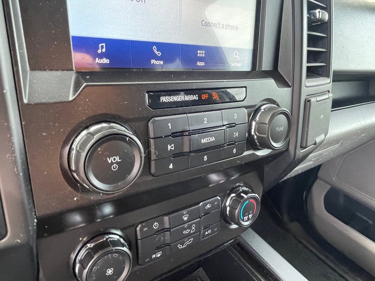 2020-ford-f150-image-56