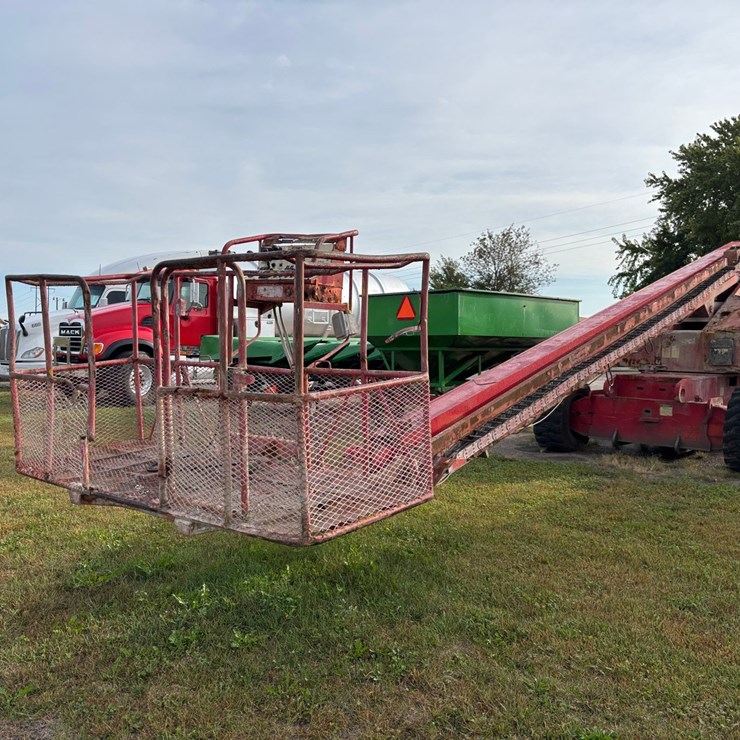 #1000 • 1997 JLG 80' Boom Lift